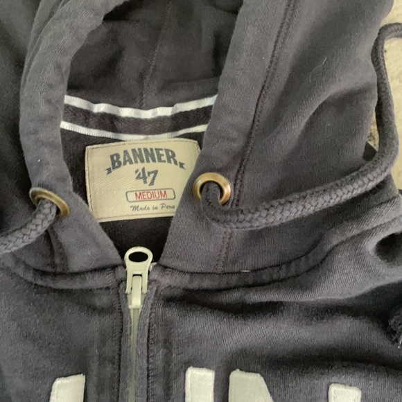 Women's Medium size, Minnesota Twins zip up hoodie - Picture 2 of 2